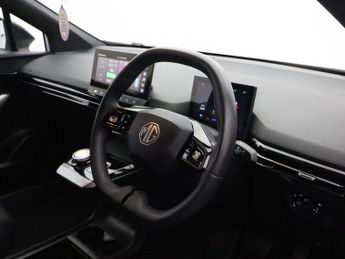 MG MG 4 64kWh SE Long Range Hatchback 5dr Electric Auto (203 ps)