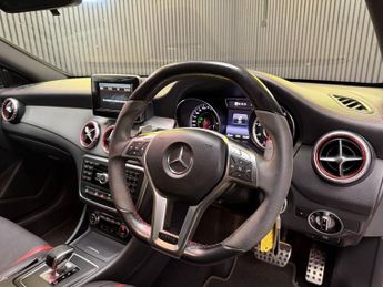 MERCEDES-BENZ CLA 2.0 CLA45 AMG Coupe 4dr Petrol SpdS DCT 4MATIC Euro 6 (s/s) (360