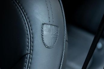 MINI COUNTRYMAN 1.5 Cooper Exclusive SUV 5dr Petrol Steptronic Euro 6 (s/s) (136