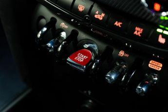 MINI COUNTRYMAN 1.5 Cooper Exclusive SUV 5dr Petrol Steptronic Euro 6 (s/s) (136