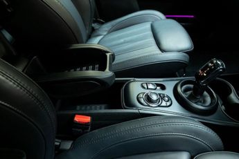 MINI COUNTRYMAN 1.5 Cooper Exclusive SUV 5dr Petrol Steptronic Euro 6 (s/s) (136