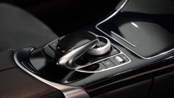 MERCEDES-BENZ C-CLASS 2.0 C300 AMG Line (Premium) Saloon 4dr Petrol G-Tronic+ Euro 6 (