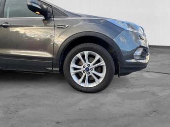 FORD KUGA 1.5T EcoBoost Titanium SUV 5dr Petrol Auto AWD Euro 6 (s/s) (182