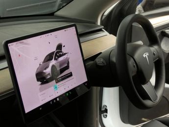 TESLA MODEL Y (Dual Motor) Long Range SUV 5dr Electric Auto 4WDE (384 bhp)