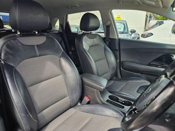 KIA NIRO AUTOMATIC 1.6h GDi 2 SUV 5dr Petrol Hybrid DCT Euro 6 (s/s) (139