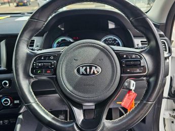 KIA NIRO AUTOMATIC 1.6h GDi 2 SUV 5dr Petrol Hybrid DCT Euro 6 (s/s) (139