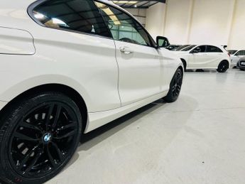 BMW 2 SERIES 2.0 220d Sport Coupe 2dr Diesel Automatic Euro 6 (s/s) (190 ps)