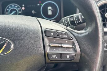 HYUNDAI KONA 1.6 h-GDi Premium SUV 5dr Petrol Hybrid DCT Euro 6 (s/s) (141 ps
