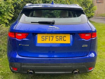 JAGUAR F-PACE 2.0 P250i Portfolio SUV 5dr Petrol Auto AWD Euro 6 (s/s) (250 ps