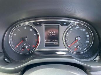 AUDI A1 1.4 TFSI S line Hatchback 3dr Petrol S Tronic Euro 6 (s/s) (125 
