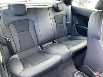AUDI A1 1.4 TFSI S line Hatchback 3dr Petrol S Tronic Euro 6 (s/s) (125 