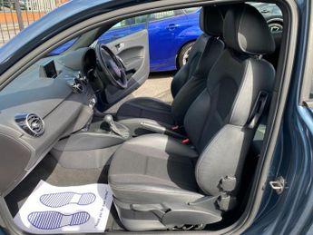 AUDI A1 1.4 TFSI S line Hatchback 3dr Petrol S Tronic Euro 6 (s/s) (125 