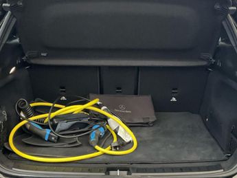 MERCEDES-BENZ EQA EQA 250 66.5kWh AMG Line SUV 5dr Electric Auto (190 ps)