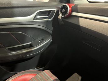 MG MG ZS 1.0 T-GDI Limited Edition SUV 5dr Petrol Auto Euro 6 (111 ps)