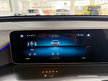 MERCEDES-BENZ EQC EQC 400 80kWh AMG Line SUV 5dr Electric Auto 4MATIC (408 ps)