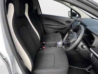RENAULT ZOE R110 52kWh Play Hatchback 5dr Electric Auto (i) (107 bhp)