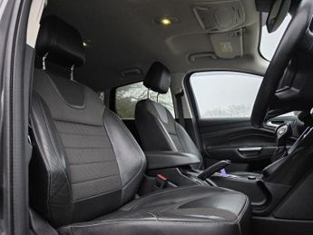 FORD KUGA 2.0 TDCi Titanium SUV 5dr Diesel Powershift AWD Euro 6 (s/s) (18