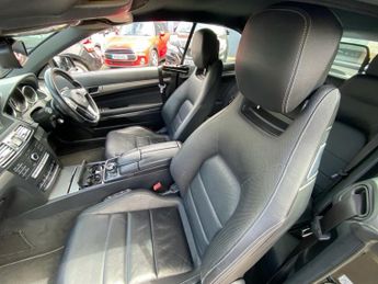 MERCEDES-BENZ E-CLASS 2.1 E250 CDI AMG Line (Premium) Cabriolet 2dr Diesel G-Tronic+ E