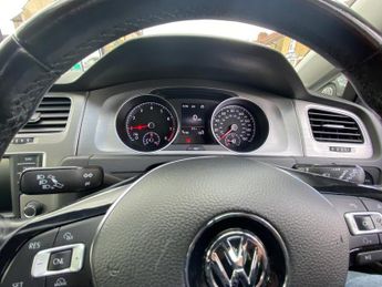 VOLKSWAGEN GOLF 1.0 TSI Match Edition BlueMotion Hatchback 5dr Petrol DSG Euro 6