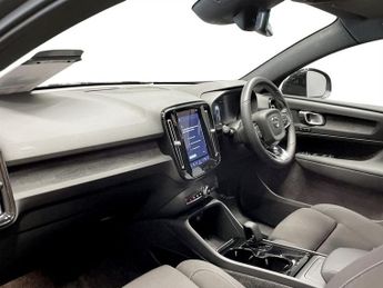 VOLVO C40 Recharge 69kWh Plus SUV 5dr Electric Auto (231 ps)