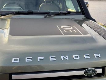 LAND ROVER DEFENDER 3.0 D250 MHEV First Edition SUV 3dr Diesel Auto 4WD Euro 6 (s/s)