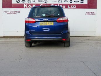 FORD GRAND C-MAX 1.5 TDCi Zetec MPV 5dr Diesel Powershift Euro 6 (s/s) (120 ps)