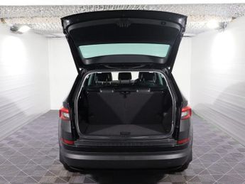 SKODA KODIAQ 2.0 TSI SE L SUV 5dr Petrol DSG 4WD Euro 6 (s/s) (7 Seat) (180 p