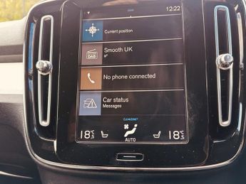 VOLVO XC40 1.5h T4 Recharge 10.7kWh Inscription Expression SUV 5dr Petrol P