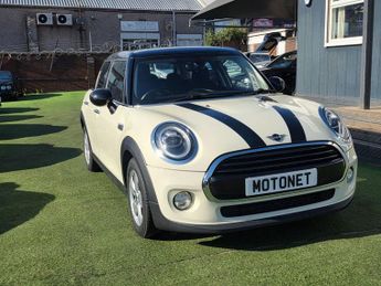 MINI Hatch 1.5 Cooper Hatchback 5dr Petrol AUTOMATIC Euro 6 (s/s) (136 ps)