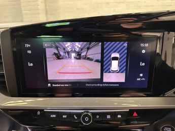 VAUXHALL MOKKA ELECTRIC 50kWh Elite Premium SUV 5dr Electric Auto (136 ps)