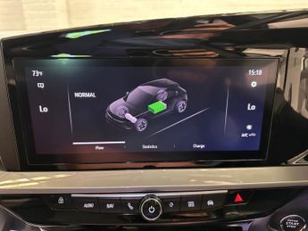 VAUXHALL MOKKA ELECTRIC 50kWh Elite Premium SUV 5dr Electric Auto (136 ps)