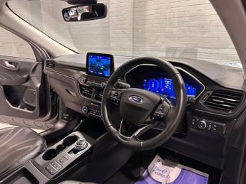 FORD KUGA 2.5 Duratec 14.4kWh Vignale SUV 5dr Petrol Plug-in Hybrid CVT Eu