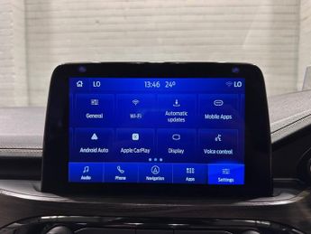 FORD KUGA 2.5 Duratec 14.4kWh Vignale SUV 5dr Petrol Plug-in Hybrid CVT Eu
