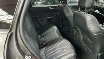 FORD KUGA 2.5 Duratec 14.4kWh Vignale SUV 5dr Petrol Plug-in Hybrid CVT Eu