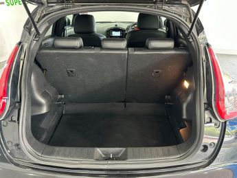 NISSAN JUKE 1.6 N-Connecta SUV 5dr Petrol XTRON Euro 6 (117 ps)