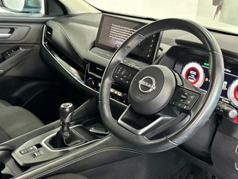 NISSAN QASHQAI 1.3 DIG-T MHEV N-Connecta SUV 5dr Petrol Hybrid Manual Euro 6 (s