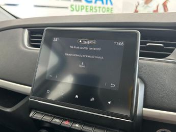 RENAULT ZOE R135 52kWh Iconic Hatchback 5dr Electric Auto (i, Rapid Charge) 