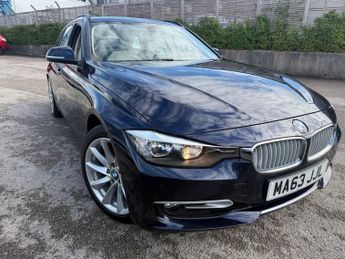 BMW 3 SERIES 3.0 330d Modern Touring 5dr Diesel Auto Euro 5 (s/s) (258 ps)   