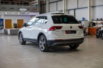 VOLKSWAGEN TIGUAN 2.0 TDI SEL SUV 5dr Diesel DSG Euro 6 (s/s) (150 ps)