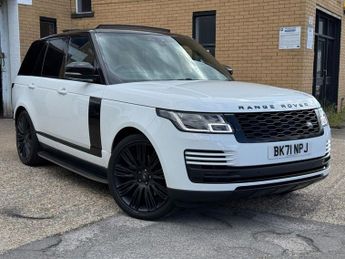 Land Rover Range Rover 3.0 D300 MHEV Vogue SUV 5dr Diesel Auto 4WD Euro 6 (s/s) (300 ps
