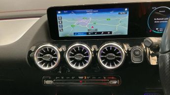 MERCEDES-BENZ EQA EQA 250 66.5kWh AMG Line SUV 5dr Electric Auto (190 ps)