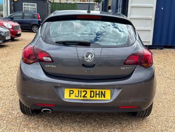 VAUXHALL ASTRA 2.0 CDTi Elite Hatchback 5dr Diesel Auto Euro 5 (165 ps)