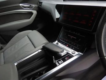 AUDI E-TRON 50 S line Sportback 5dr Electric Auto quattro 71.2kWh (313 ps)