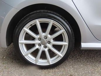 AUDI A1 1.4 TFSI CoD S line Sportback S Tronic Euro 6 (s/s) 5dr