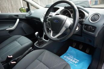 FORD FIESTA 1.25 Zetec Hatchback 5dr Petrol Manual (129 g/km, 81 bhp)