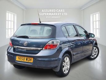 VAUXHALL ASTRA 1.8i 16v Design Hatchback 5dr Petrol Automatic (187 g/km, 138 bh