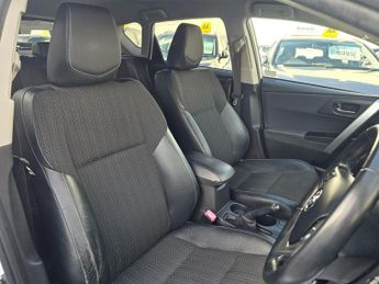 TOYOTA AURIS 1.8 VVT-h Excel Touring Sports 5dr Petrol Hybrid CVT Euro 5 (s/s