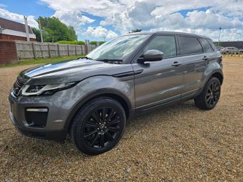 LAND ROVER RANGE ROVER EVOQUE 2.0 TD4 SE Tech SUV 5dr Diesel Auto 4WD Euro 6 (s/s) (180 ps)