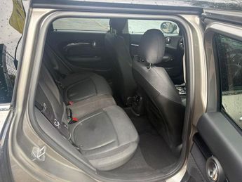 MINI CLUBMAN 2.0 Cooper SD Estate 6dr Diesel Auto Euro 6 (s/s) (190 ps)