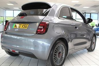 FIAT 500E 42kWh RED Hatchback 3dr Electric Auto (118 ps)